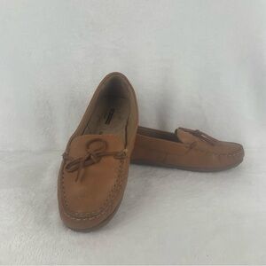 Clarks Womens‎ Loafers 8 M Dameo Leather Driving Shoes Beige Slip On